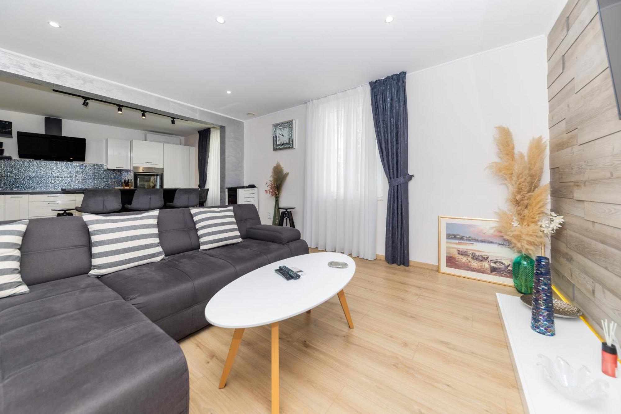 Nikky 2Br Apt. In Old Town Centre Zadar Exterior foto